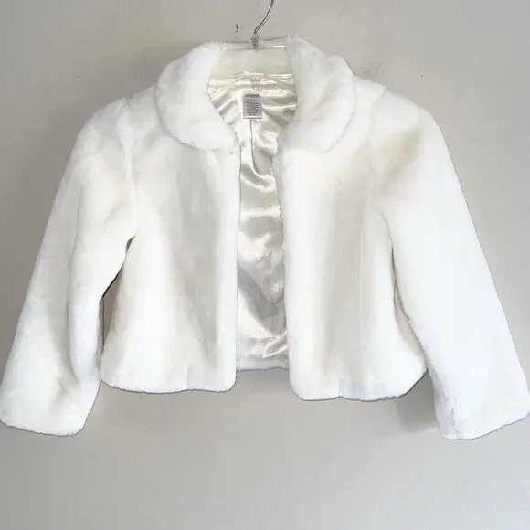 Gymboree Cream White Faux Fur Shrug Size 7/8 M Coat Fancy Dressed Up Jacket - Picture 2 of 8